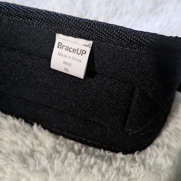 Weight lifting belt. Brace up. Size XL. Black. - Picture 7 of 7